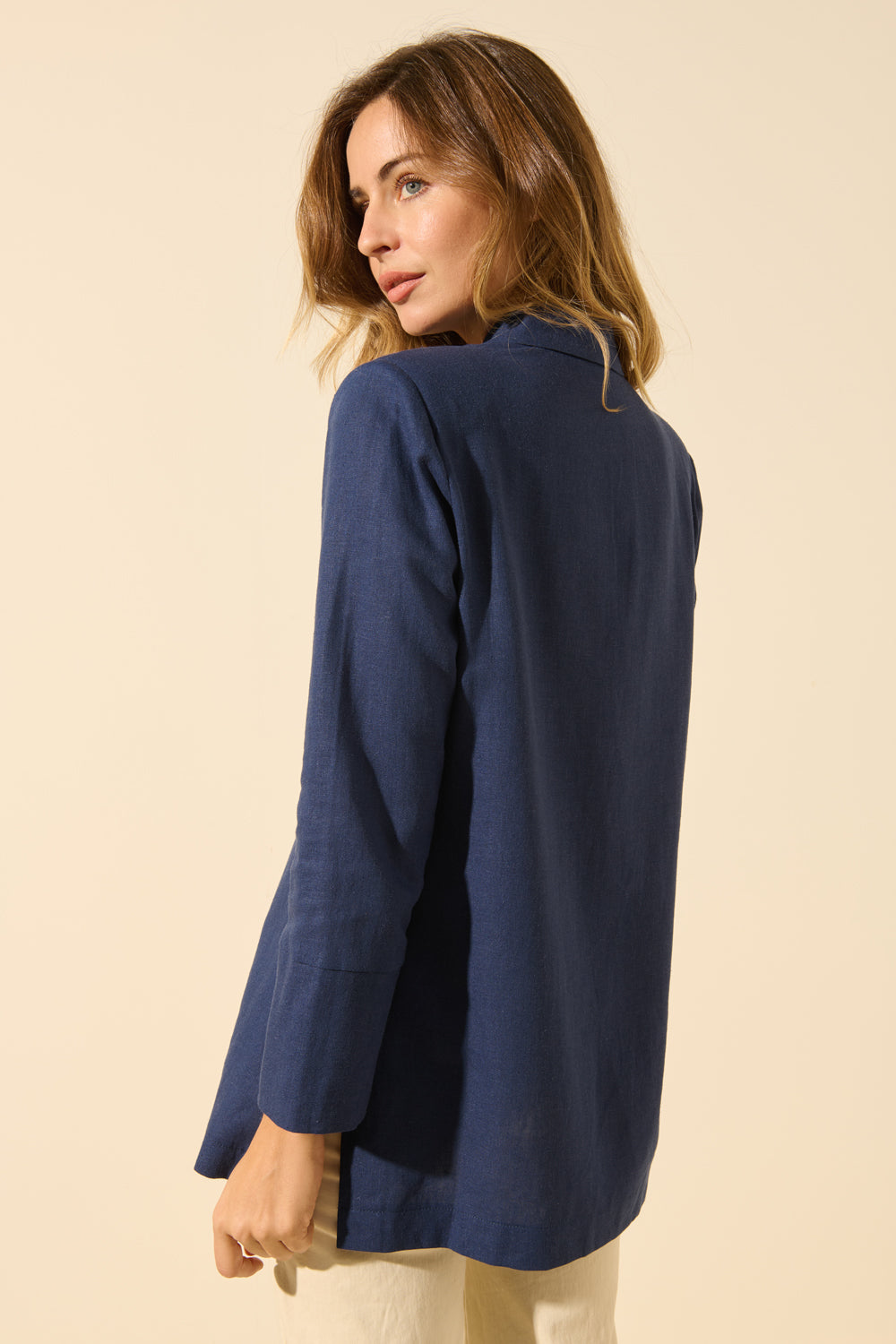 Antea | Straight jacket