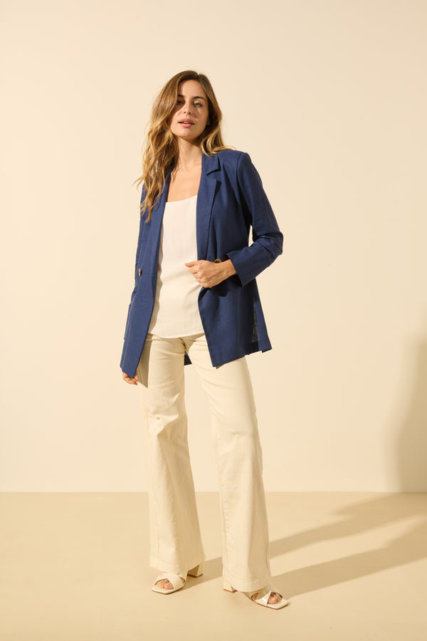 Antea | Straight jacket