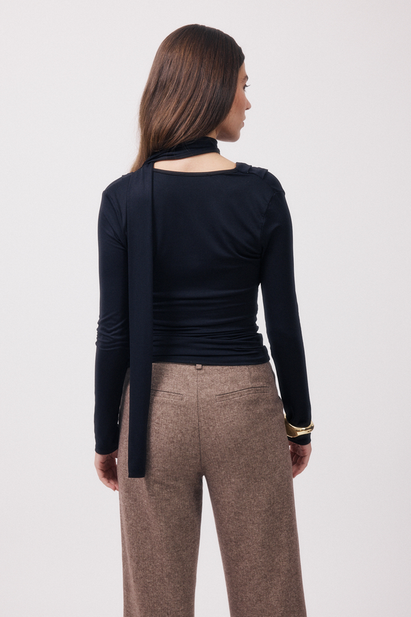 Albert | Drape collar top