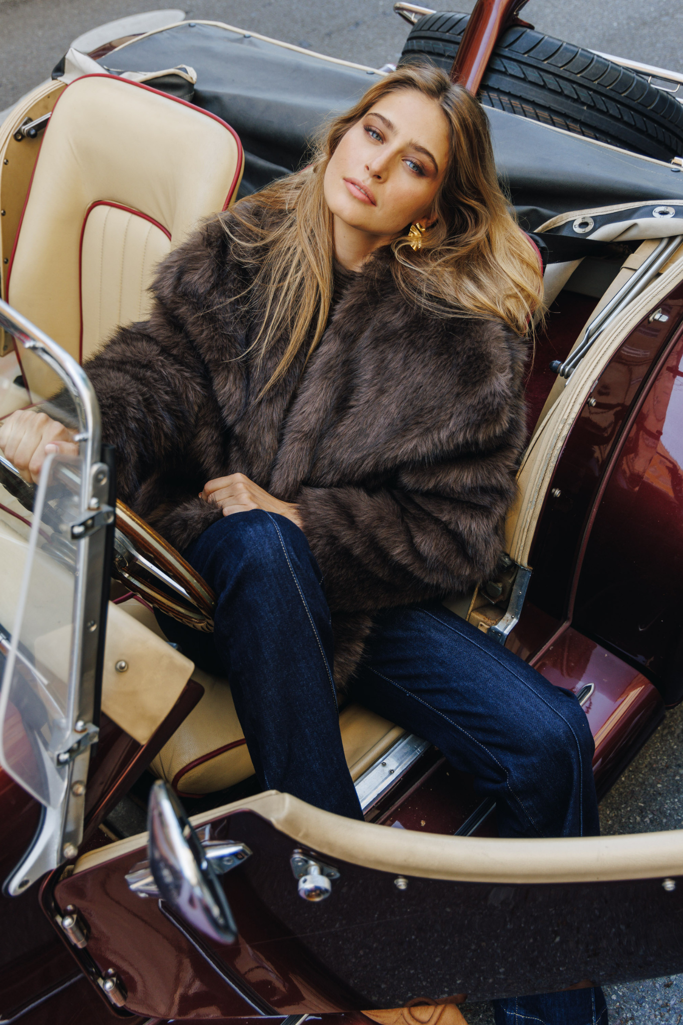 Coyote | Fur-effect coat