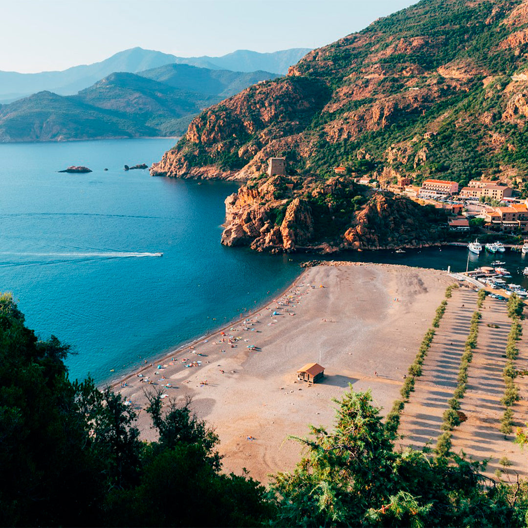 Découvrez l'histoire de la mode en Corse