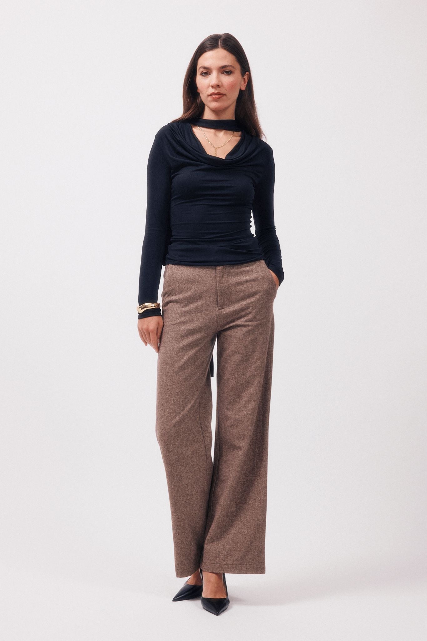 Albert | Drape collar top