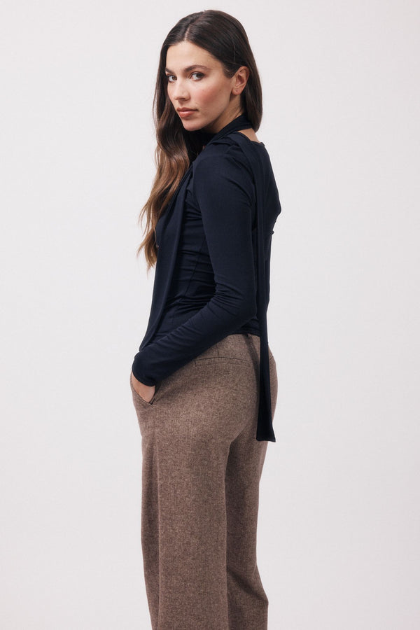 Albert | Drape collar top