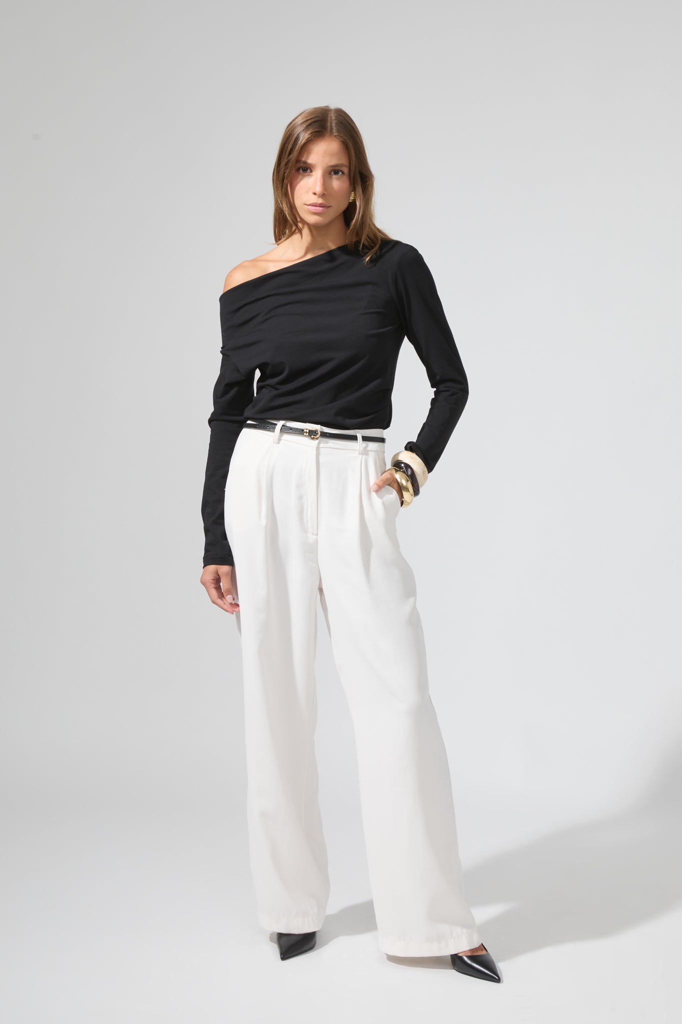 Alvara | Asymmetrical top