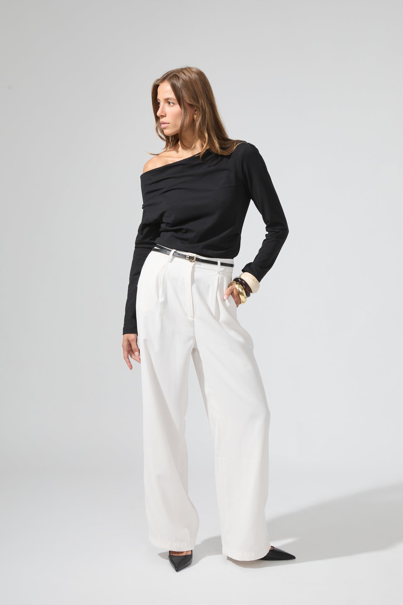Alvara | Asymmetrical top