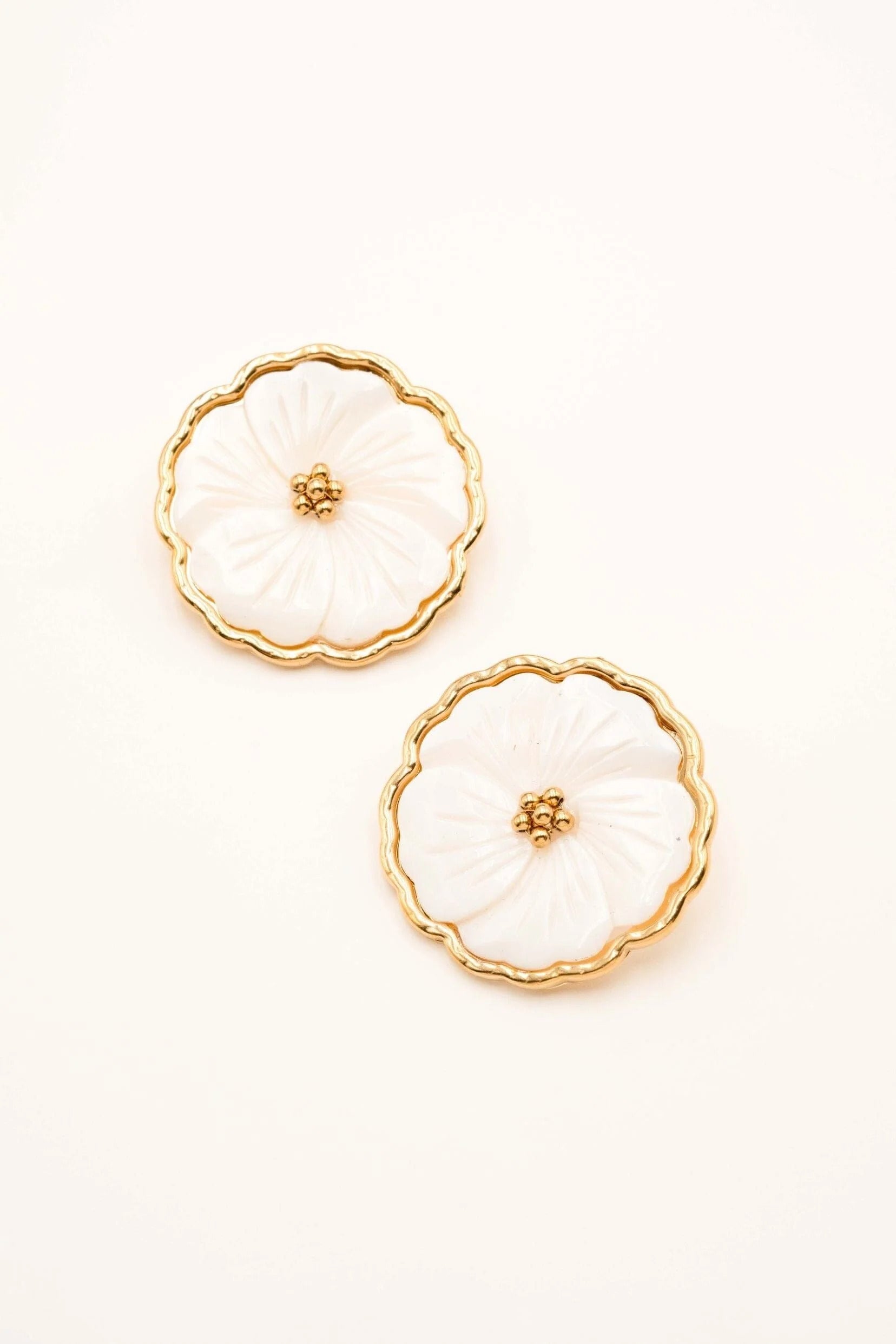 Eulalie | Orecchini a fiore perlato