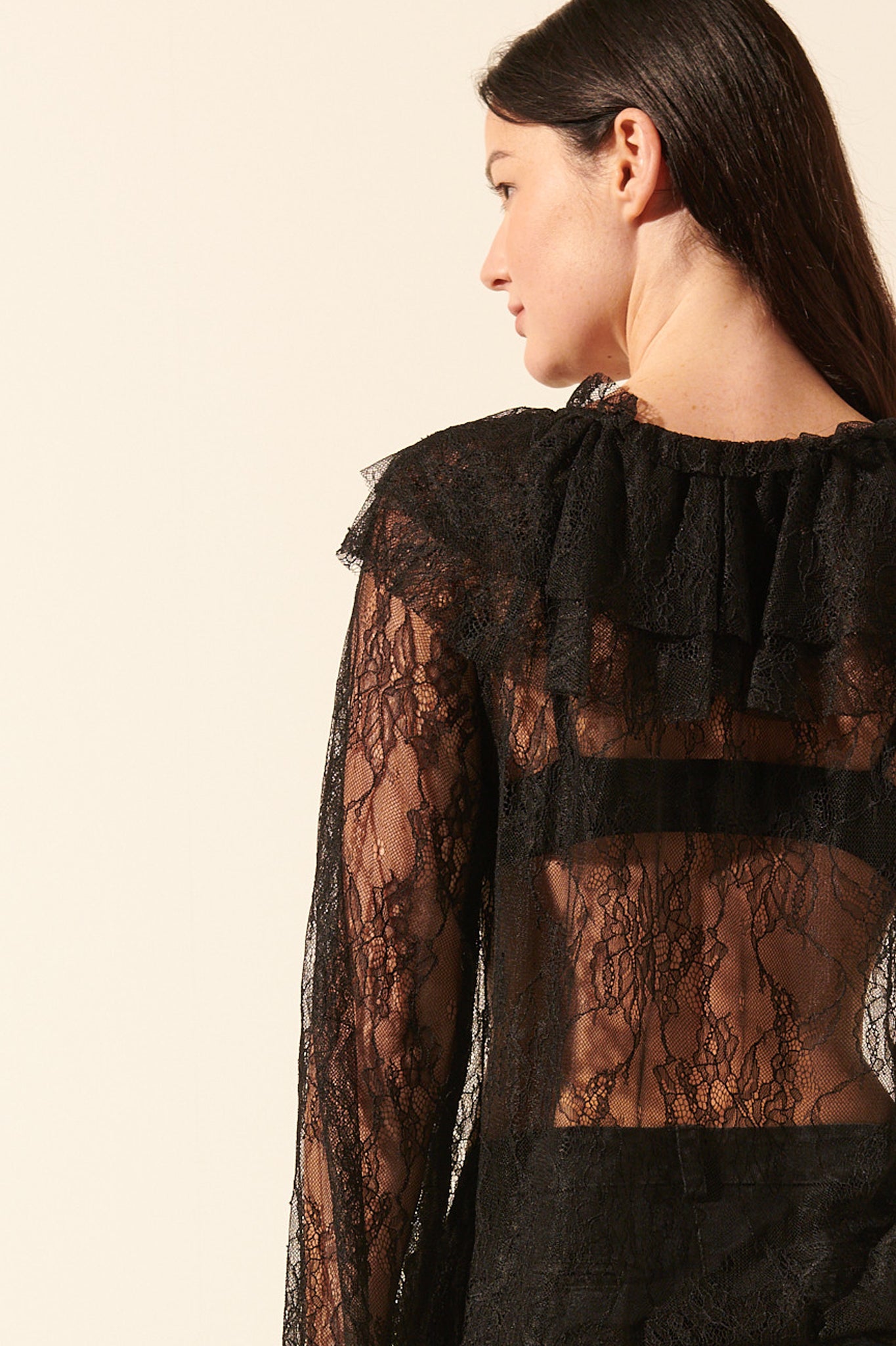 Froufrou | Lace top