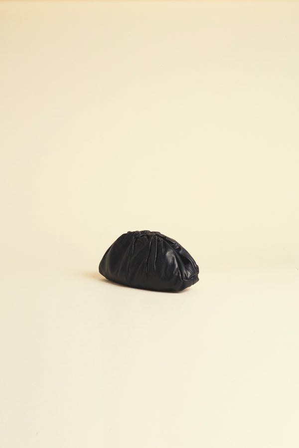 Shell | Leather purse bag