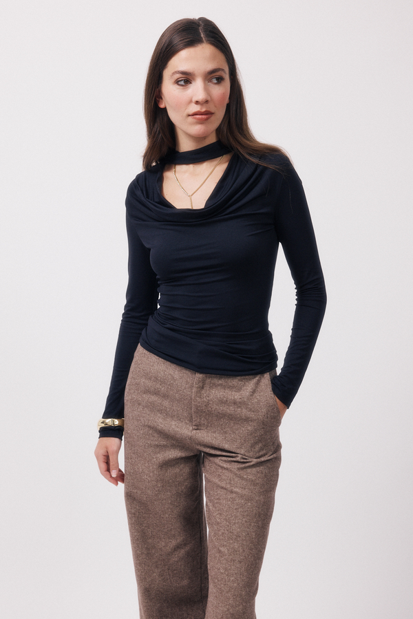 Albert | Drape collar top