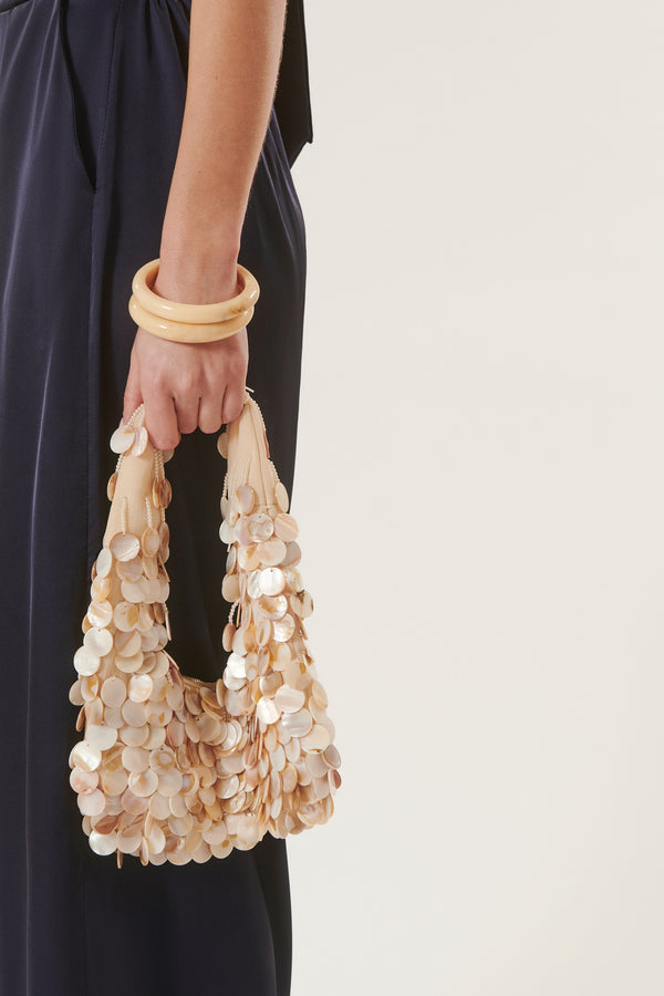 Belinda | Tuta con schiena scoperta in raso