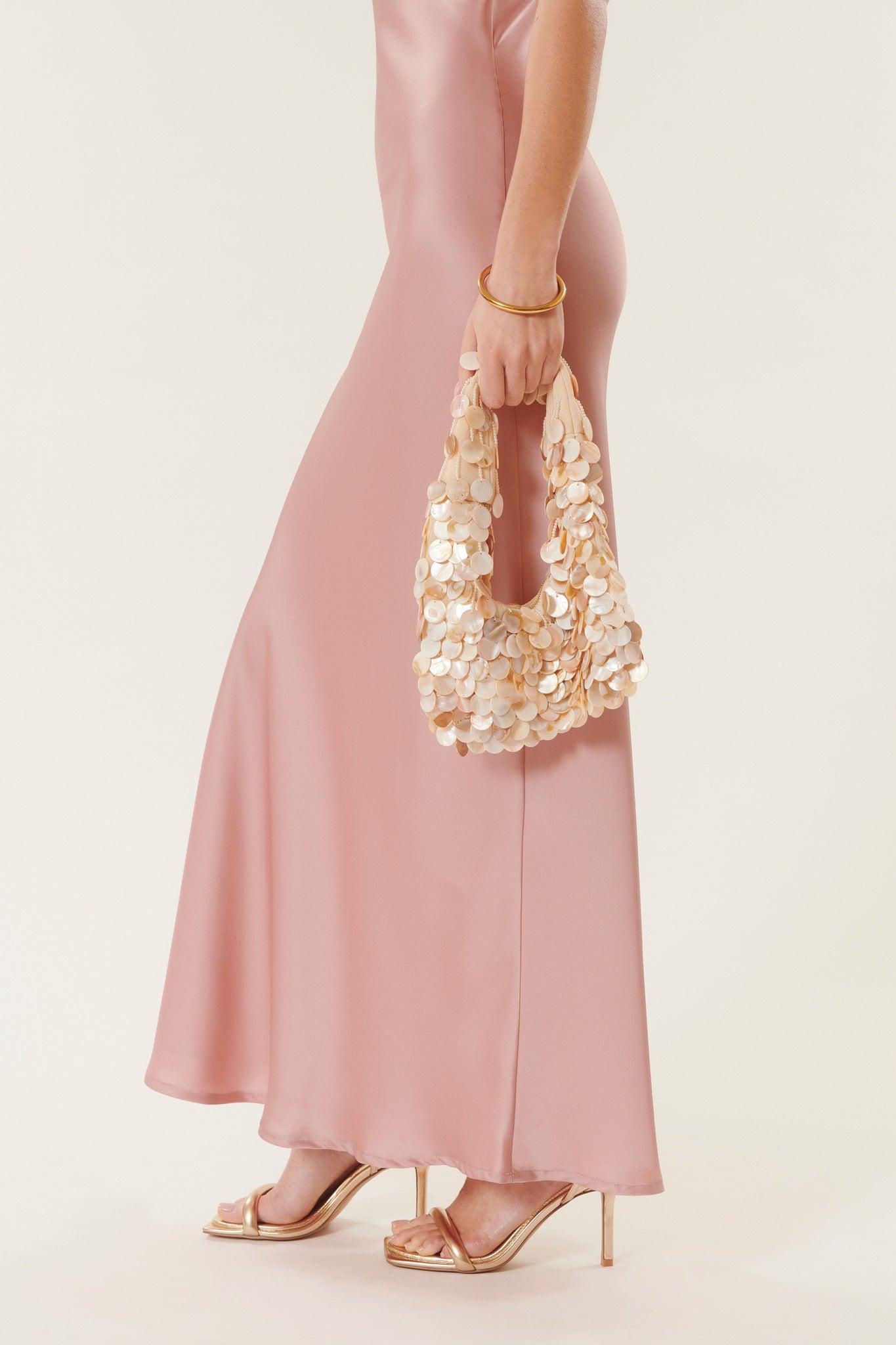 Caroline | Robe longue satinée