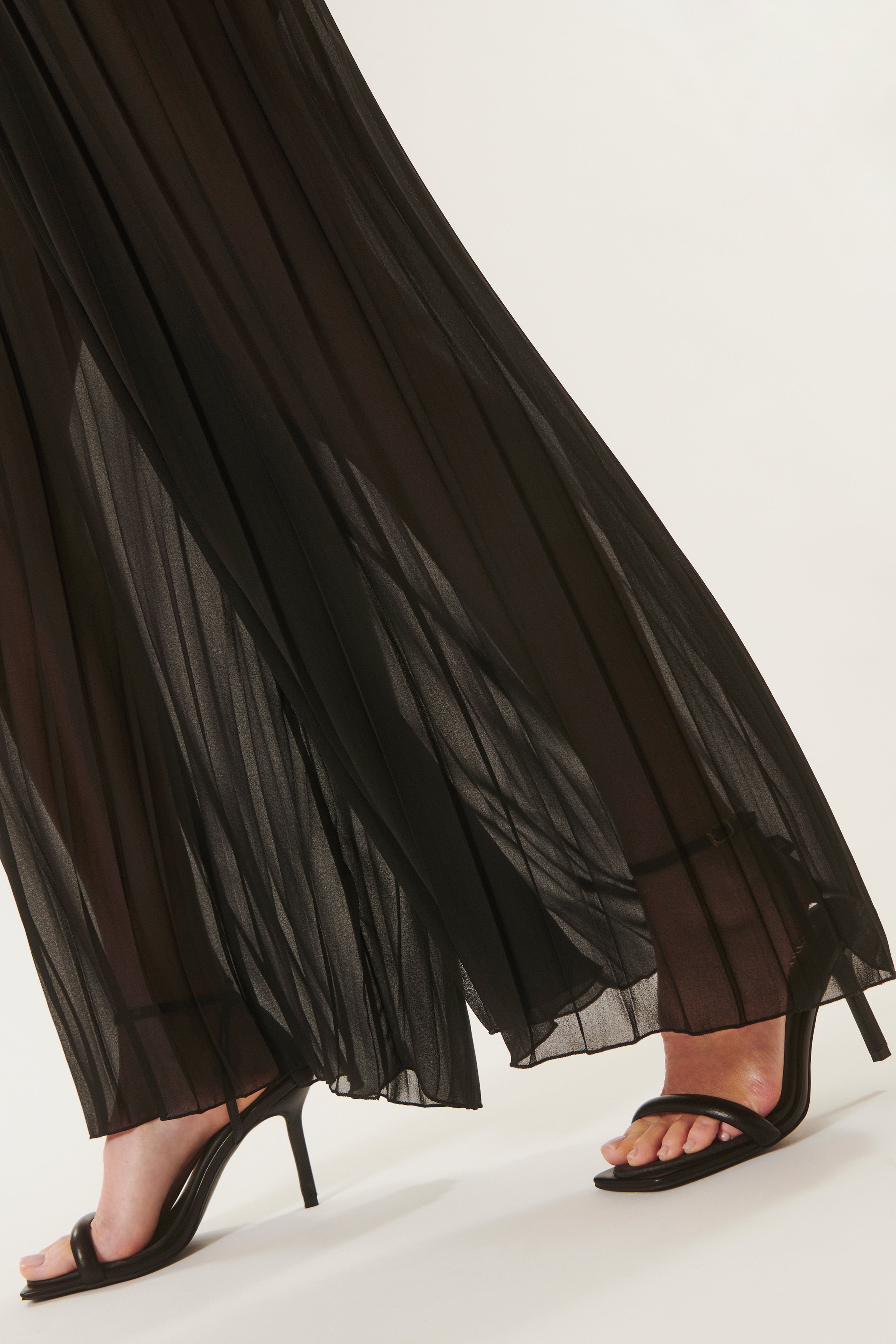 Hugh | Pantaloni larghi con pieghe