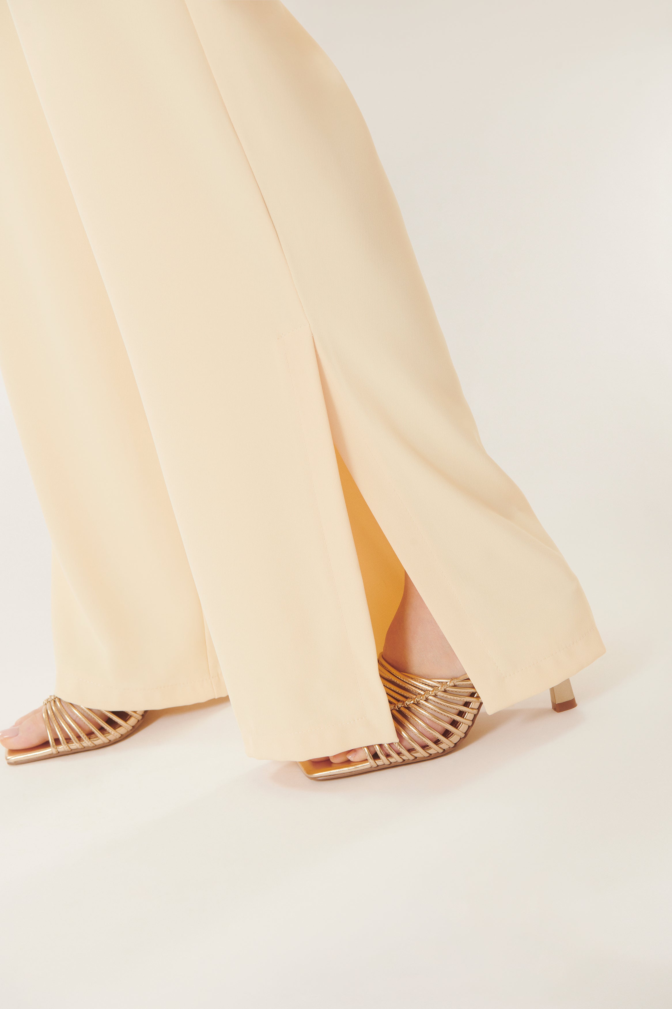 Massimo | Pantaloni fluidi con spacchi