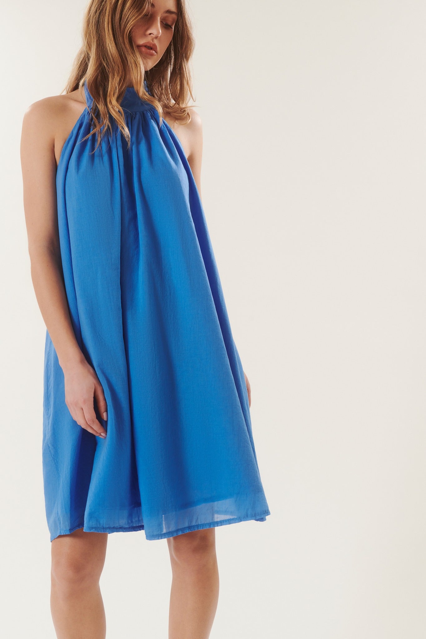 Kos | Robe dos nu fluide