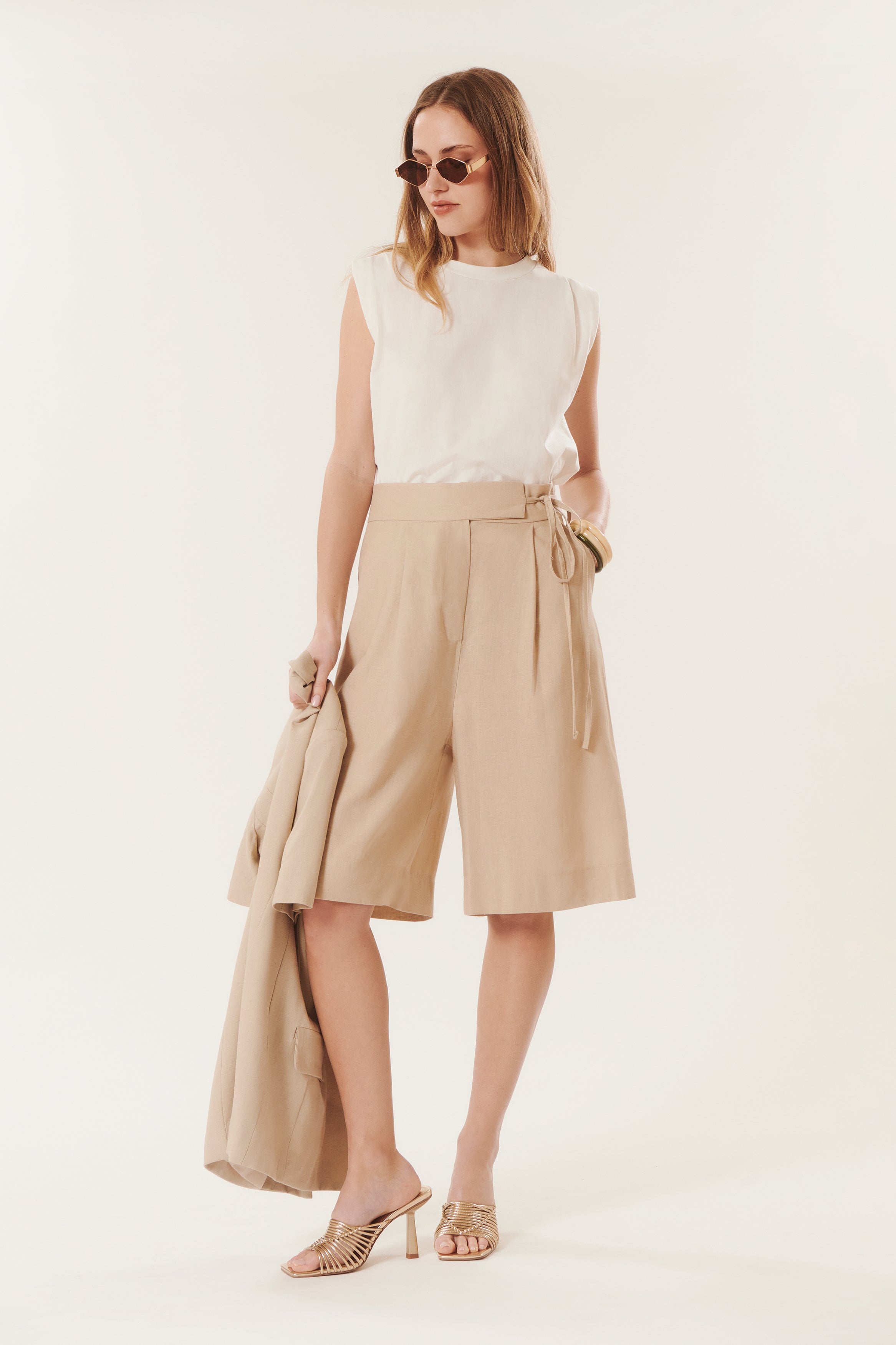 Leone | Bermuda en lin